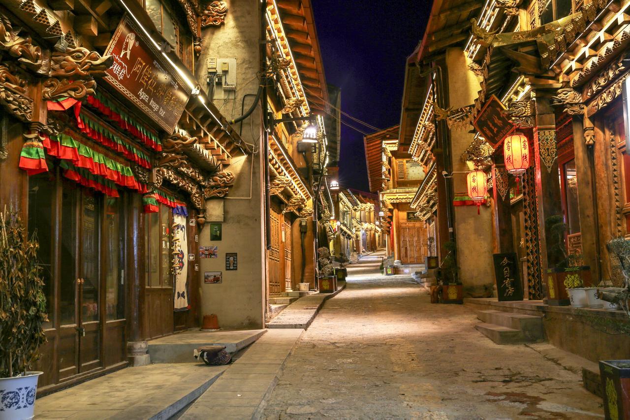 Energy Space Healing Inn Shangri-La Exterior foto